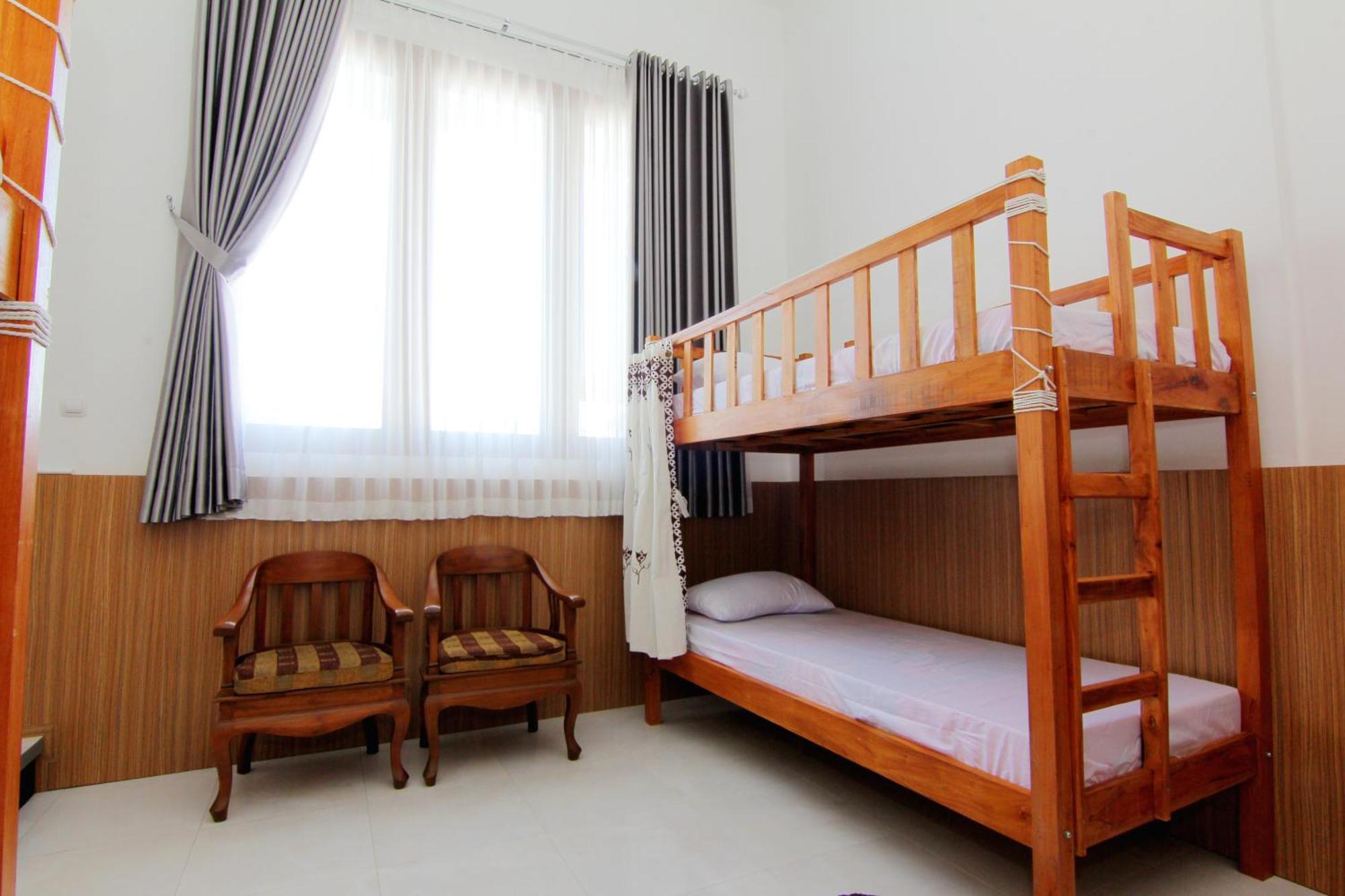 Silas Garden Yogyakarta Exterior photo